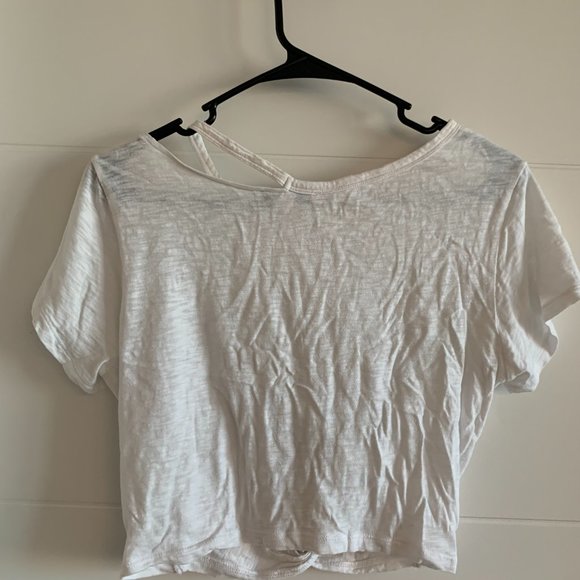 Express White Short Sleeve Crop Top - Picture 2 of 5
